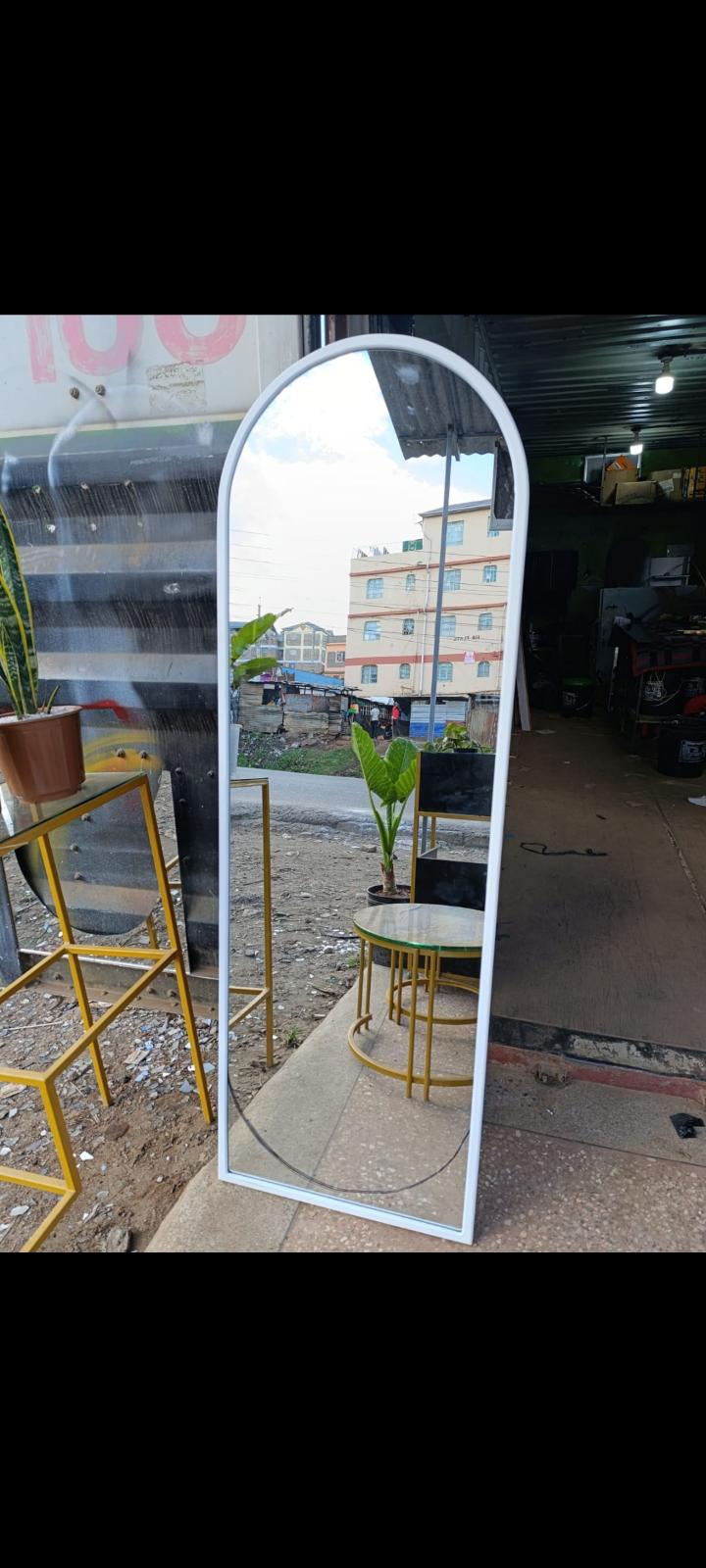 Modern Arched Full-Length Standing Mirror with Stand – whiteFrame (168 × 46 cm)