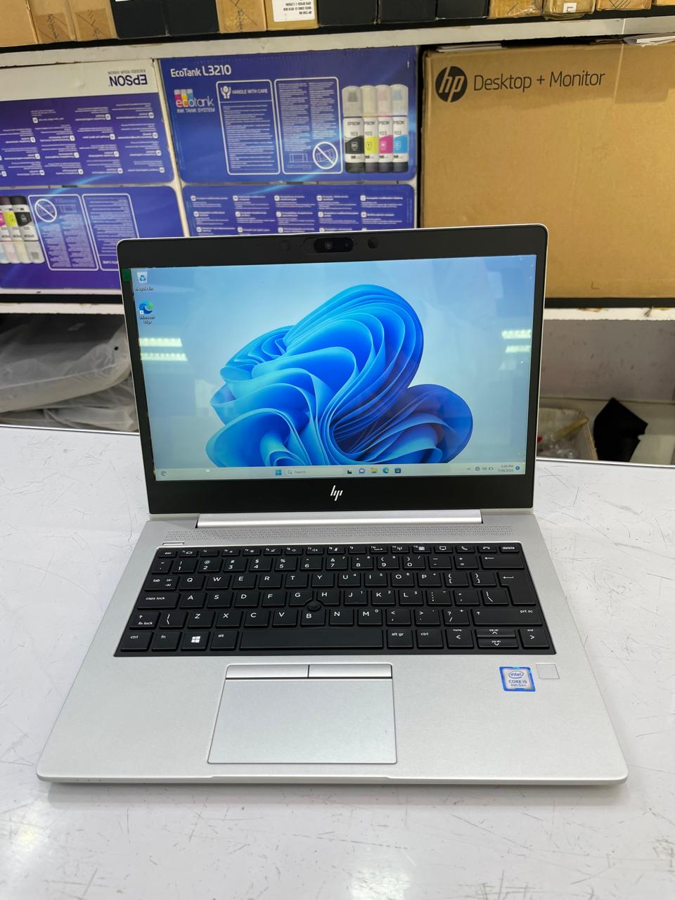 slim and slight reliable hp elitebook 830 g6 laptop core i5 with 8gb ram 256 ssd,13inches with backlit keyboard. highly regarded for its portability, robust build quality, and strong perfomance.