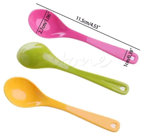 DEAL MOTO MOTO!!!   BPA Free plastic. 12 pcs high quality kitchen Portable coloured baby spoons
