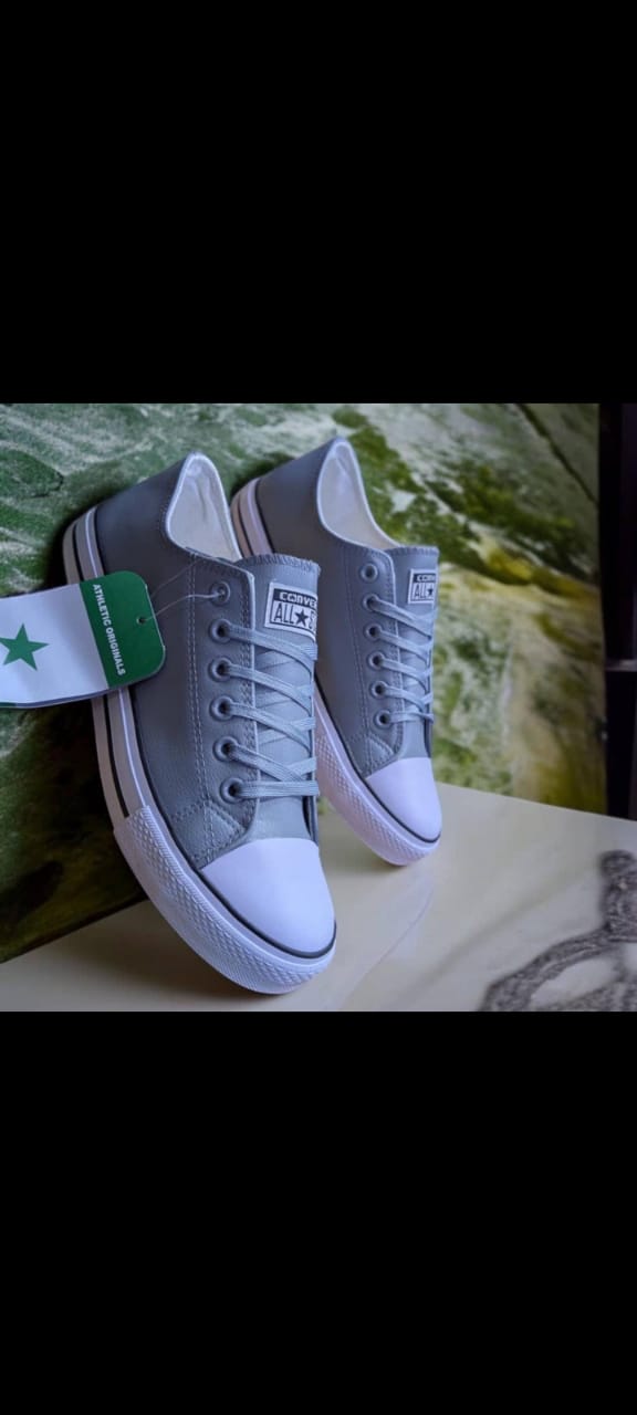 Trendy unisex Converse leather sneakers designed for comfort, style, and durability. Features include a cushioned insole, strong rubber sole. Available in sizes 36–43. Perfect for everyday wear.