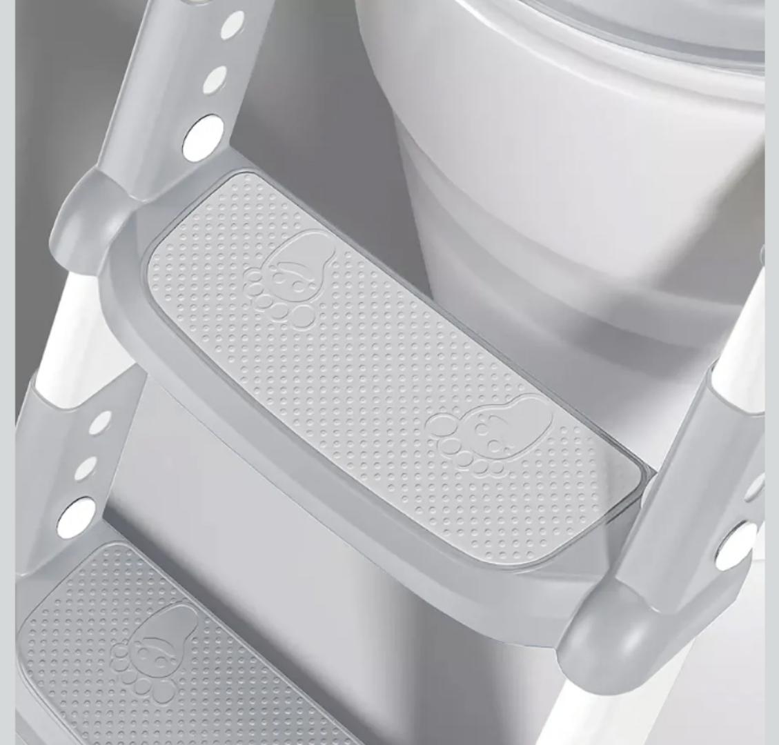 Potty Training Seat with Step Stool Ladder,Potty Training Toilet for Kids Boys Girls,Toilet Training Potty Seat Sturdy Comfortable Built in Non-Slip Steps Soft Pad for Baby Boys Girls