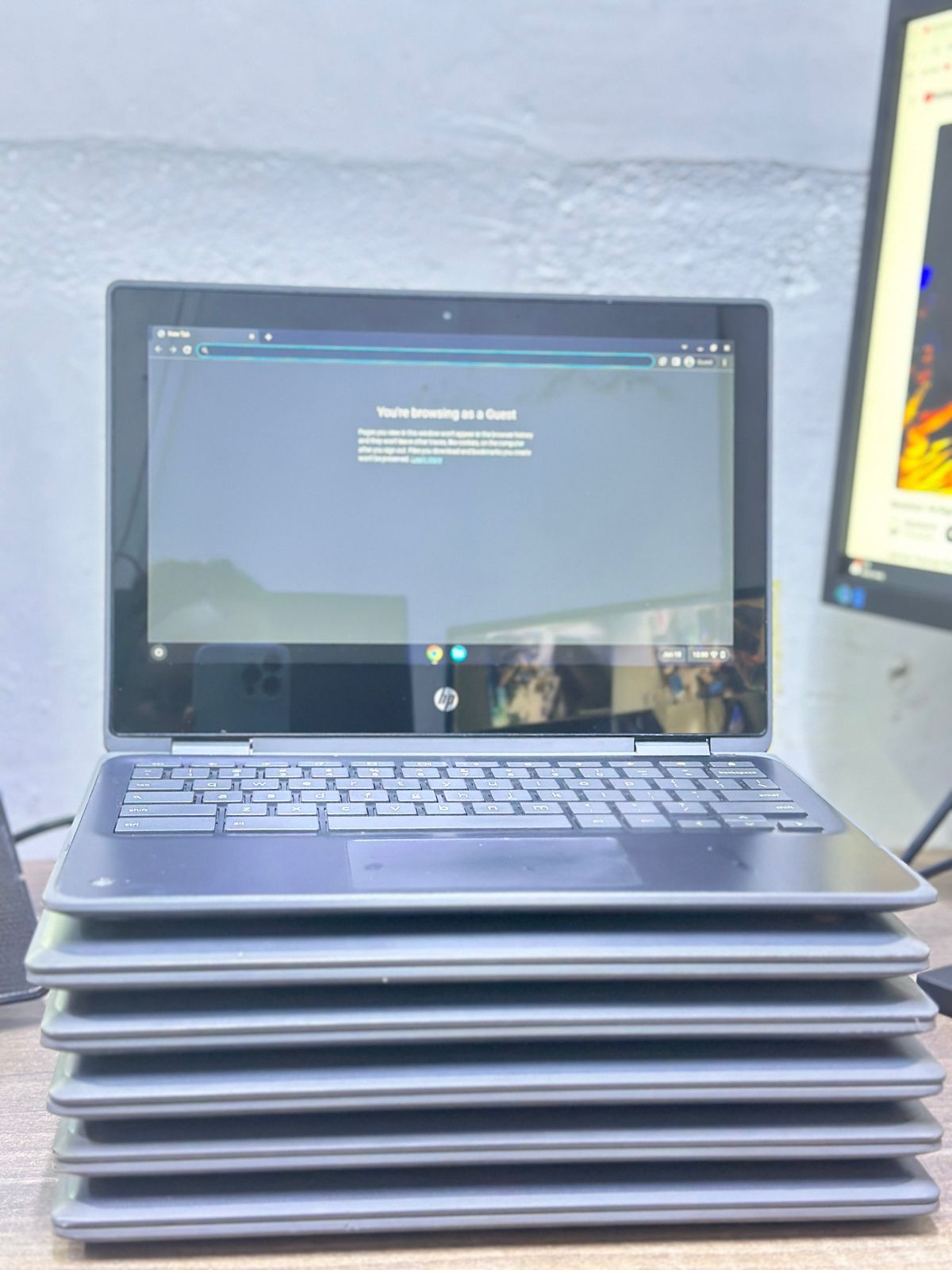 Hp Chromebook x360 TOUCH+FREE MOUSE 11G3 EE 11.6" Intel Celeron 32 GB SSD STORAGE 4GB RAM Durable and affordable laptop for students