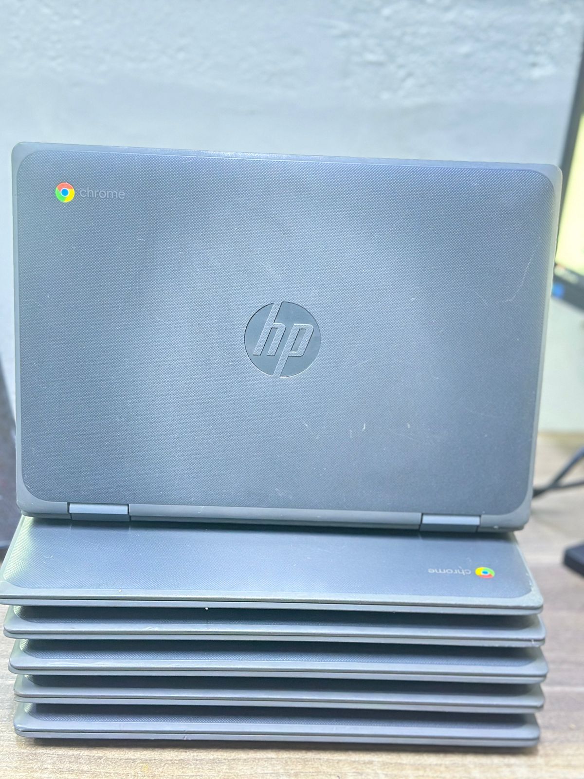 Hp Chromebook x360 TOUCH+FREE MOUSE 11G3 EE 11.6" Intel Celeron 32 GB SSD STORAGE 4GB RAM Durable and affordable laptop for students