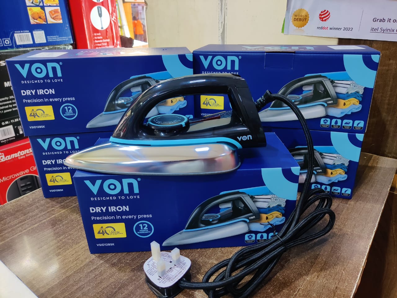 VON DRY IRON TEFLON PLATE 1000W – NON-STICK SOLEPLATE, POINTED TIP & THERMOSTAT KNOB