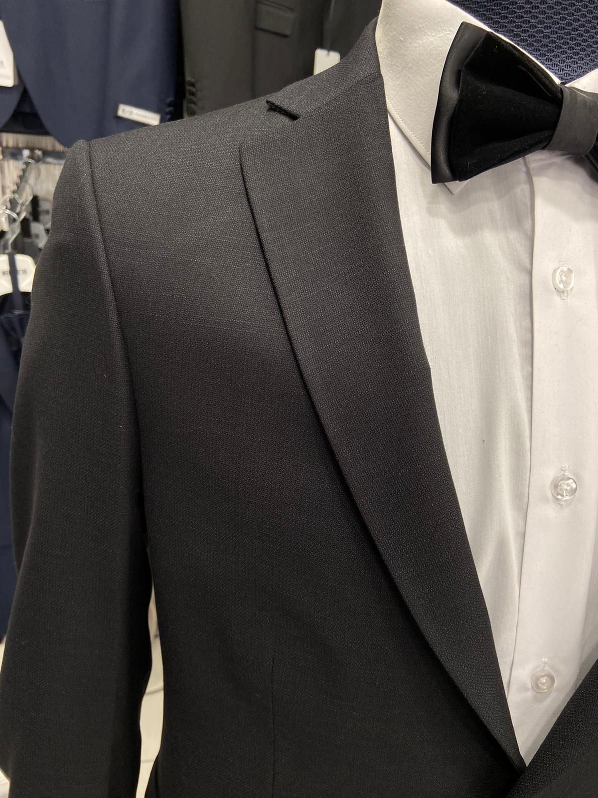 Modern Men’s 2-Piece & 3-Piece Suits | Office & Wedding Formal Wear | Slim Fit, Stylish & Comfortable | Premium Fabric | Elevate Your Look | Shop Quality Suits on Kilimall Kenya