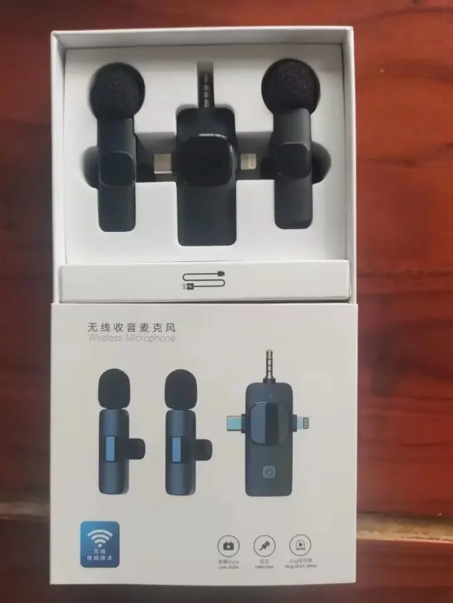 High sensitive Lavalier Dual Wireless Microphones with Clip-on -  Suitable for TikTok, video recording and live / iPhone/Type C/Laptop/ Two people at once