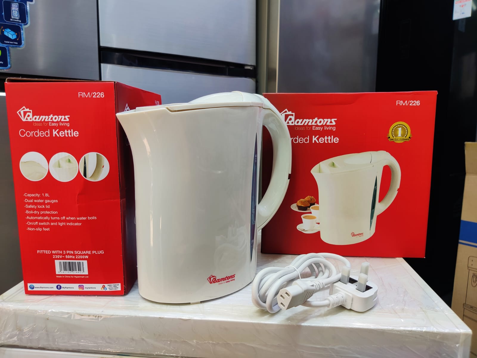 Ramtons Corded Electric Kettle – 1.8 L, 2200 W, Dual Water Gauges, Safety Lock Lid, RM/226