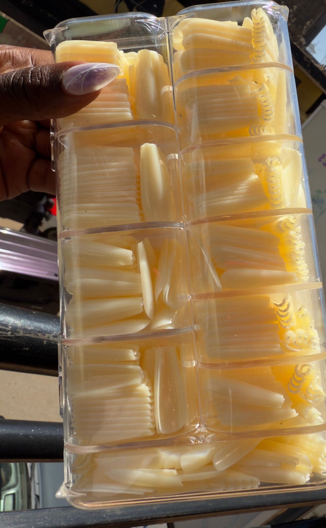 HIGH QUALITY HARD NAIL STICKONS COFFIN SHAPED STICK ON NAILS 550 PCS FULL COVER NAILS