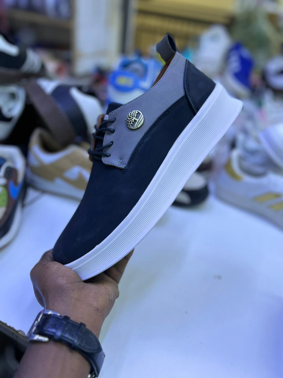 Timberland Men’s Casual Shoes – Premium Quality, Stylish & Durable Everyday Footwear – Comfortable, Lightweight & Non-Slip Design – Sizes 40–45 – Perfect for Work, Travel & Casual Outfits