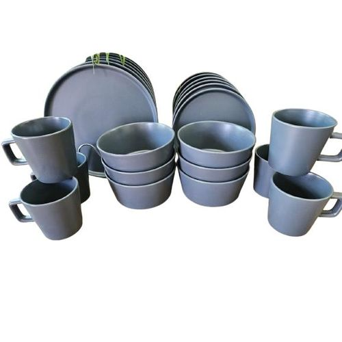 16 Piece Dinner Set – Irish Plates Collection – 4 Large Plates, 4 Medium Plates, 4 Cups & 4 Bowls – Elegant Ceramic Tableware – Durable, Stylish & Perfect for Family Dining or Guests – Black/Assorted