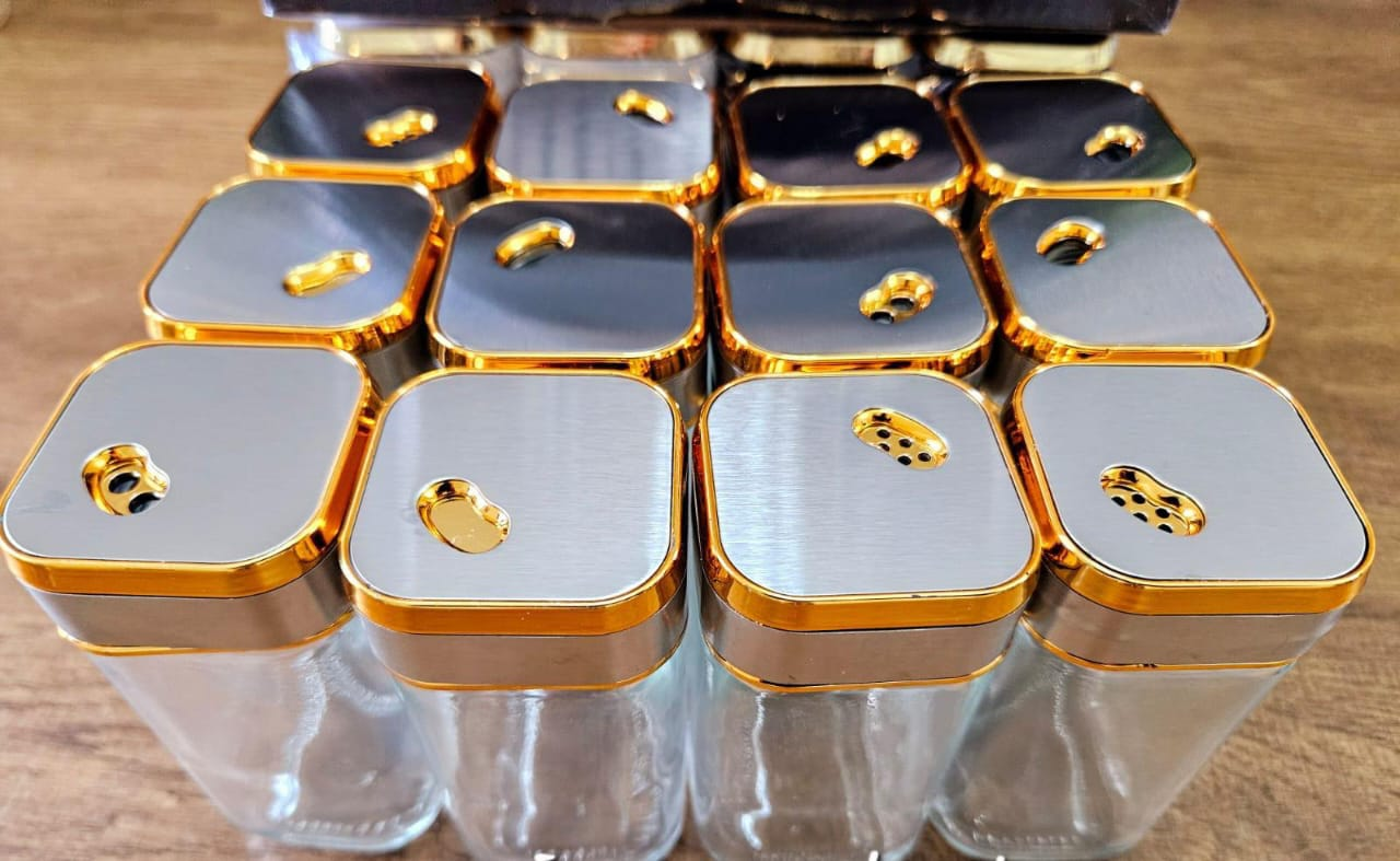 Golden Theme Spice Containers – Elegant Tabletop Seasoning Dispensers – Stylish & Durable Design for Salt, Pepper, and Spices – Modern Kitchen & Dining Accessories – Easy to Refill and Use – 2 Pieces