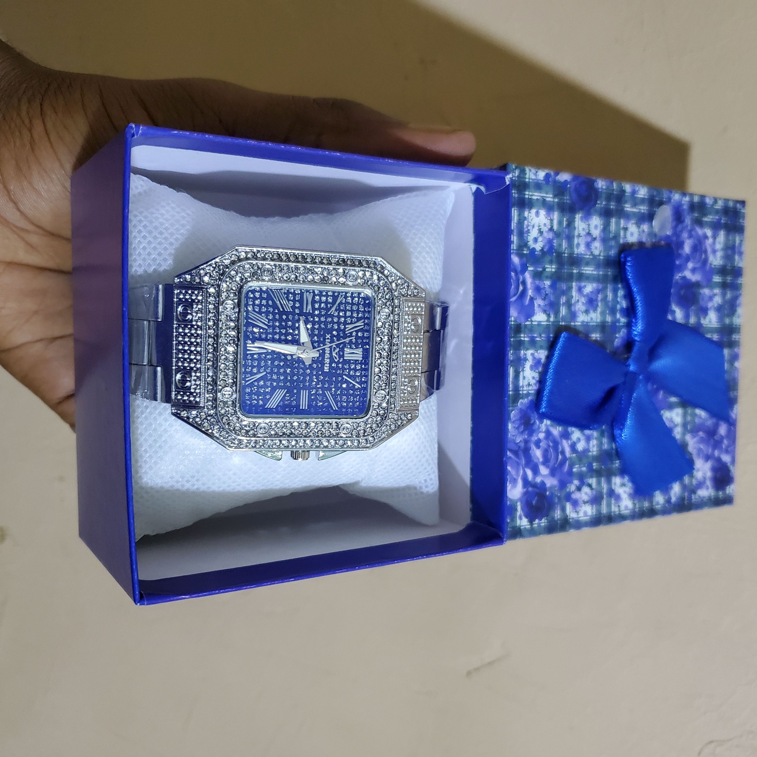 Men’s Iced Out Luxury Wrist Watch – Fully Blinged Stainless Steel Quartz Timepiece with Diamond-Inspired Crystals, Adjustable Strap, Premium Gift Box – Perfect Gift for Him, Casual or Party Wear