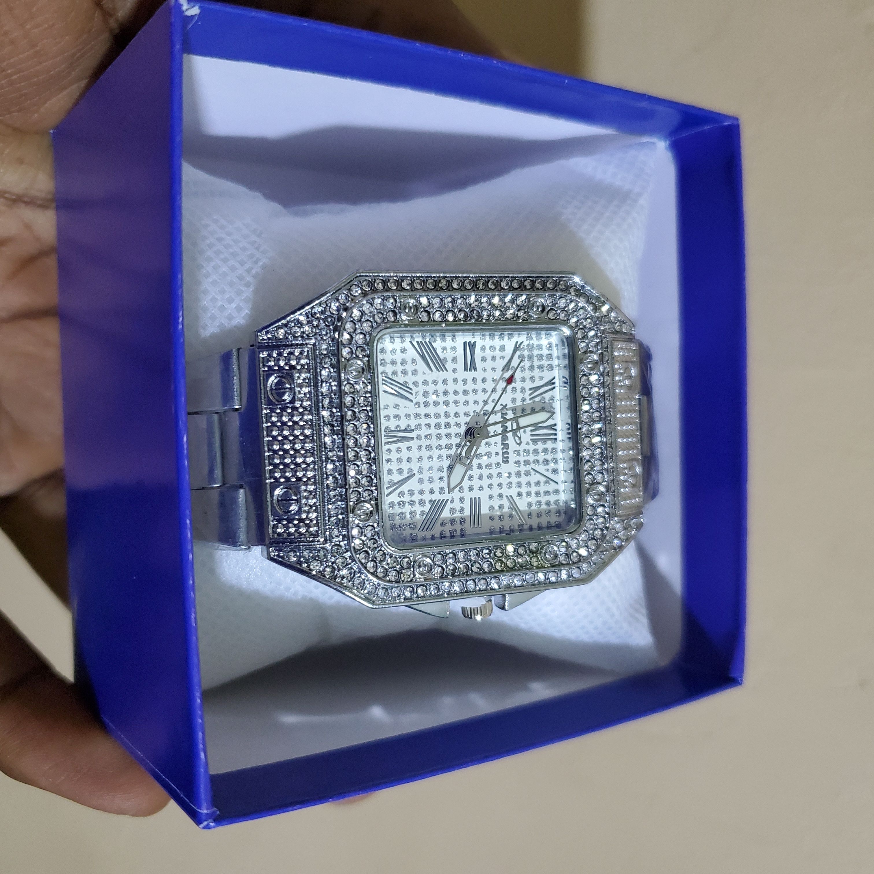 Men’s Iced Out Luxury Wrist Watch – Fully Blinged Stainless Steel Quartz Timepiece with Diamond-Inspired Crystals, Adjustable Strap, Premium Gift Box – Perfect Gift for Him, Casual or Party Wear