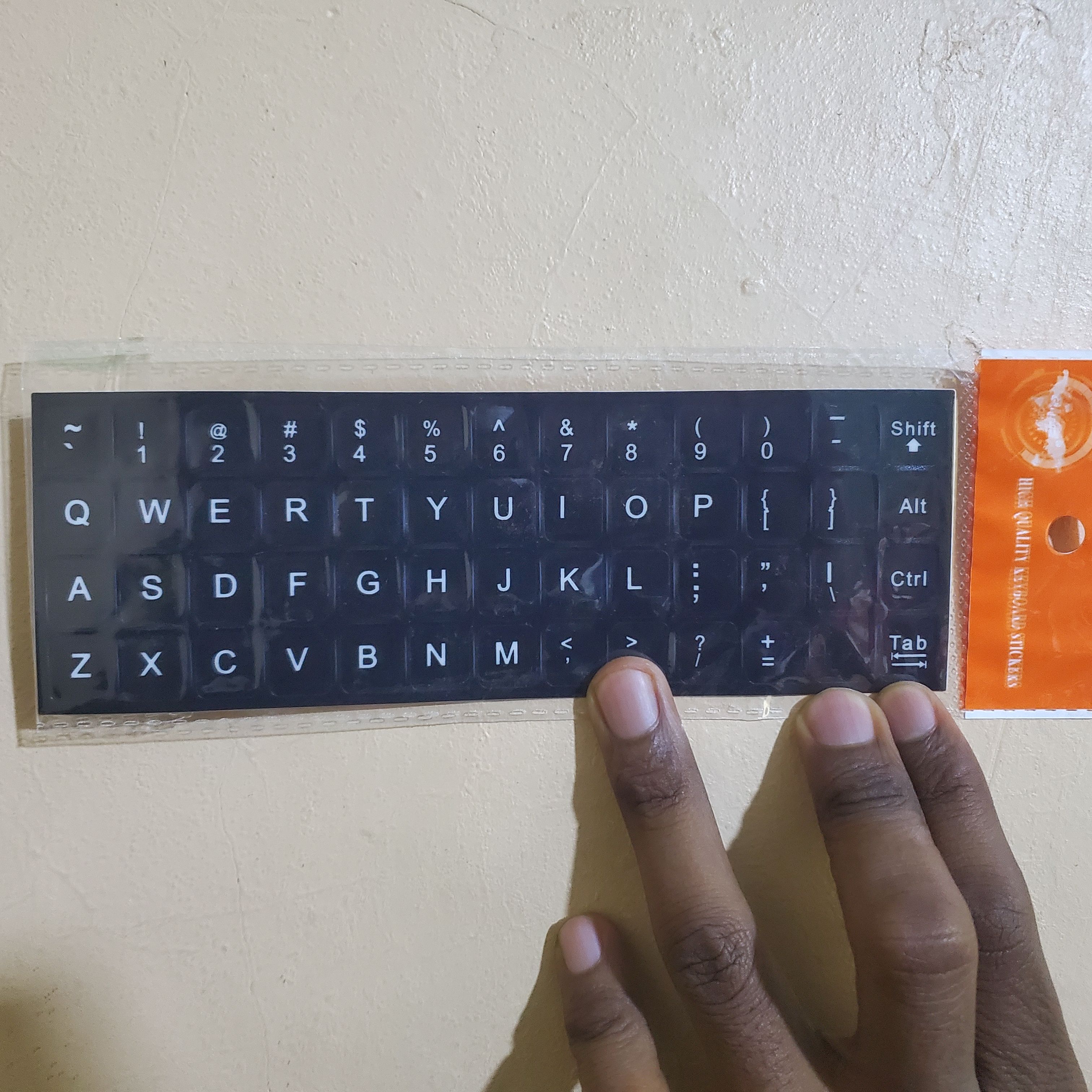 English Keyboard Stickers – Transparent Letter Stickers for Laptops, Desktops & External Keyboards – Easy to Apply, Durable, Wear-Resistant & Perfect for Keyboard Refurbishing or Language Replacement