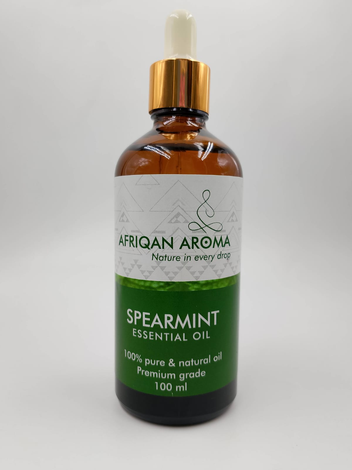 AFRIQAN AROMA SPEARMINT ESSENTIAL OIL  Spearmint essential oil is often used to help balance hormones, especially by gently reducing excess androgens.slow unwanted facial hair growth and aromatherapy.
