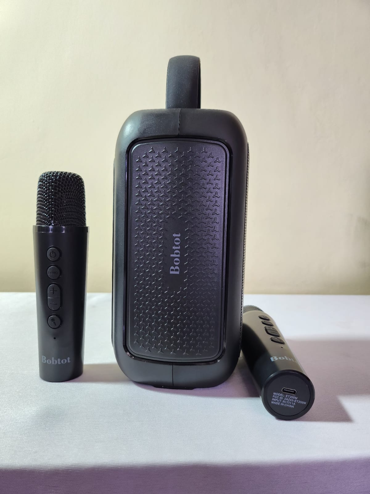 Bobtot EP20T Mlio Portable Karaoke Speaker With 2 Microphones Small Home Outdoor Bluetooth Speaker Wireless Subwoofer