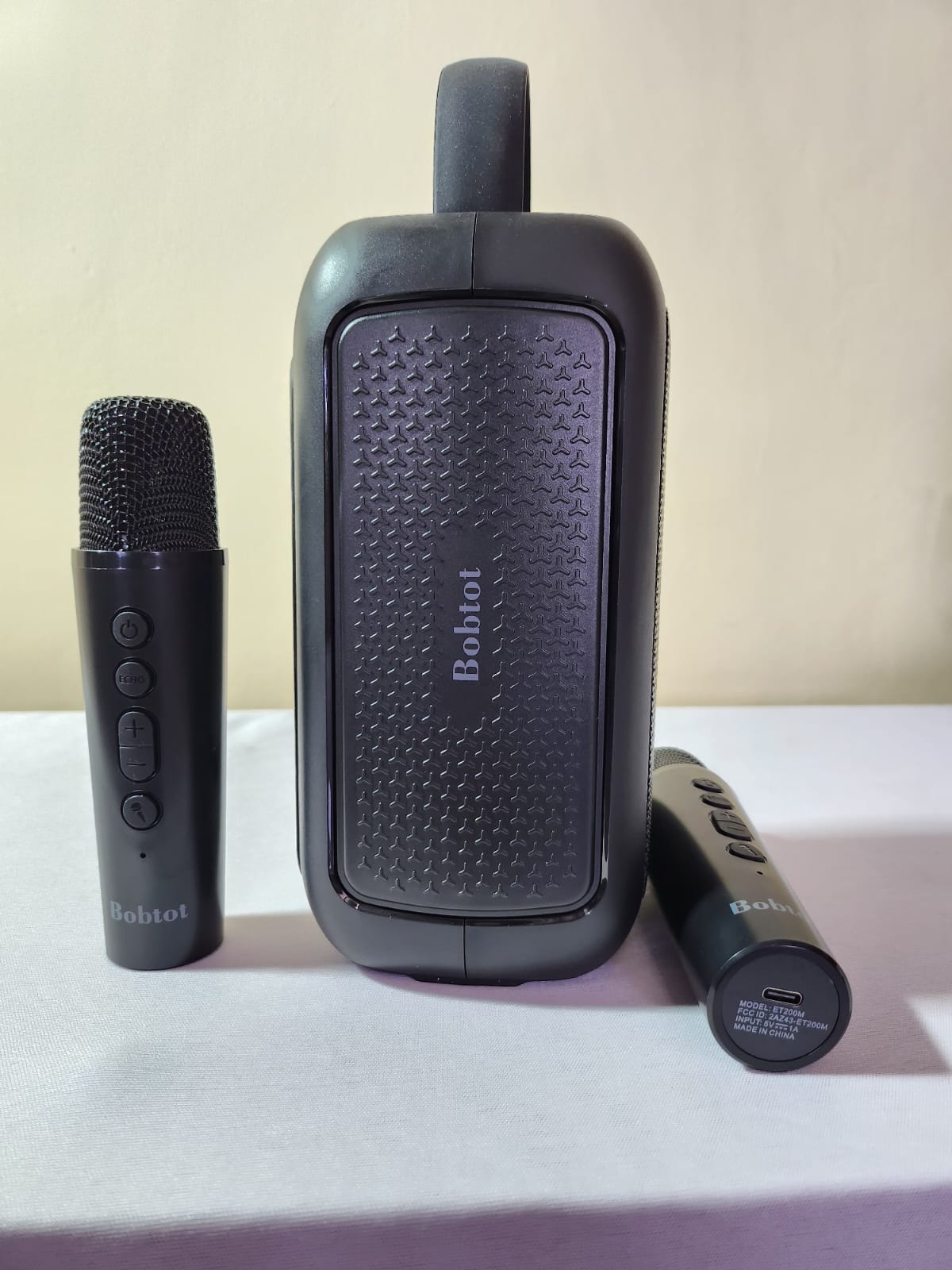 Bobtot EP20T Mlio Portable Karaoke Speaker With 2 Microphones Small Home Outdoor Bluetooth Speaker Wireless Subwoofer