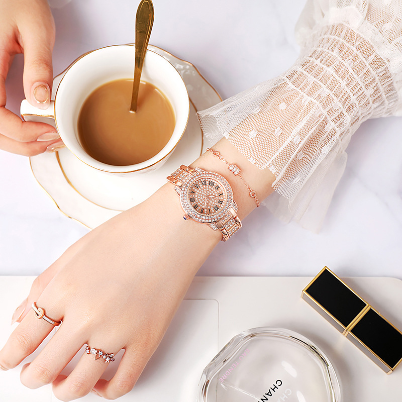 Luxury Full Diamond Women Watch Ladies Full Star Watches Fashion Women's Quartz Wristwatch