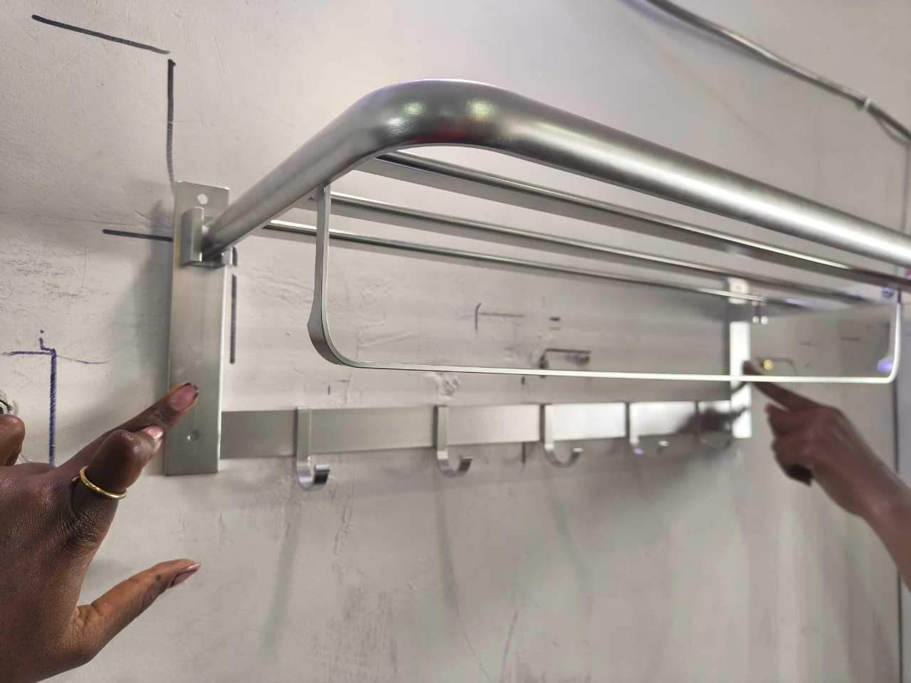 55cm Grey/Silver Aluminium WK Wall-Mounted Double Layered Multi-Bar Bathroom Towel Holder KG916-1/g916S-1 with Rack Hanger Hooks.
