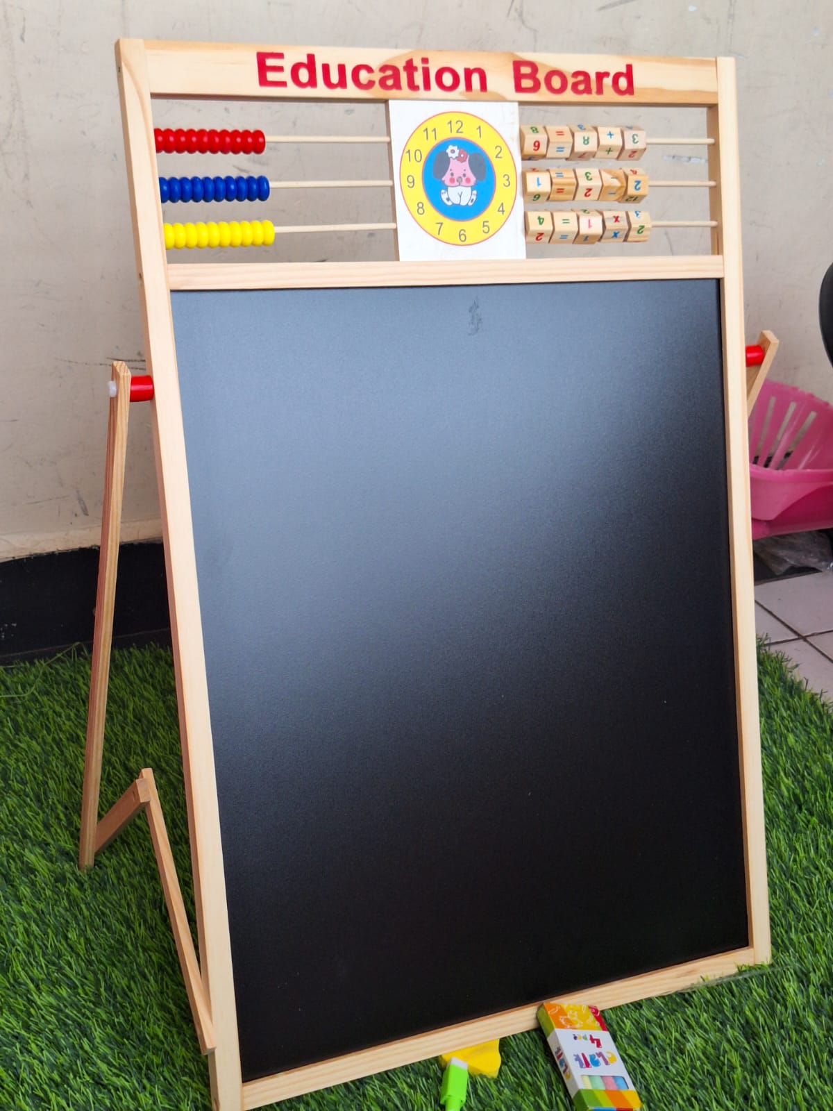 Magnatic Black Board With Chalks With Durable Material, Suitable For School And Home