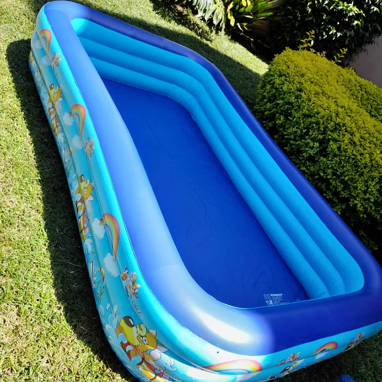 Family Inflatable Swimming Pool – Large Outdoor Kids Pool with Fast Inflation & Drain Plug | 290 Gallon Capacity
