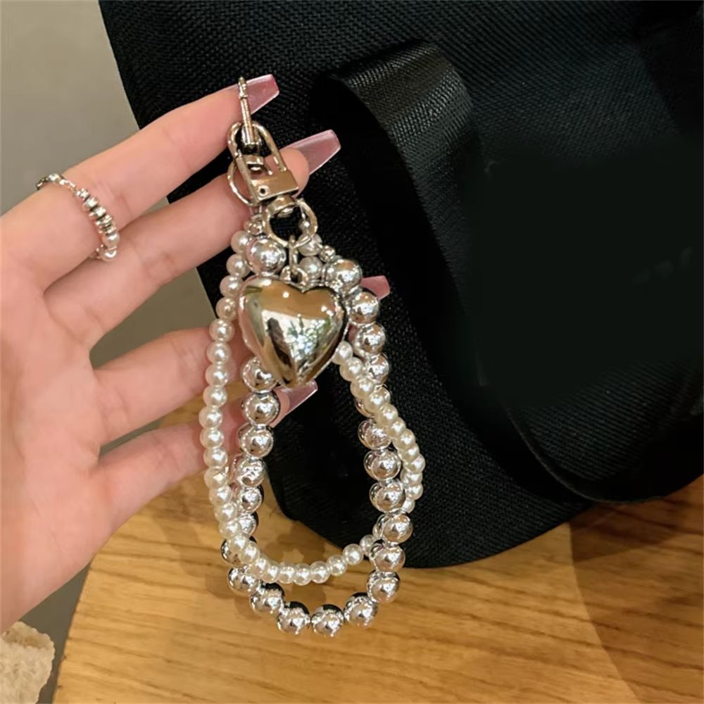 Luxury Silver Pearl Love Heart Bead Chain Pendant Phone Charm Strap For iPhone Samsung Accessrioes Woman Girl Hanging Rope Cord