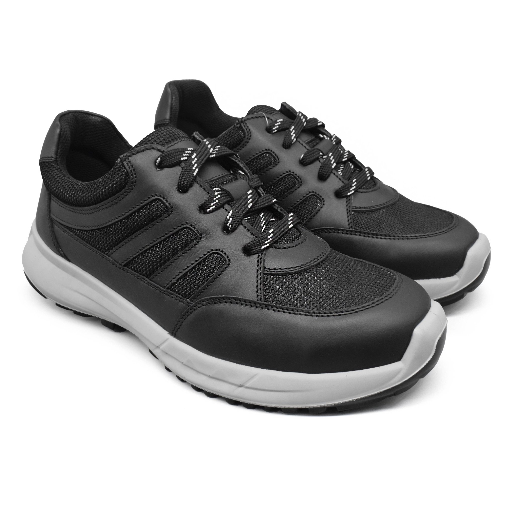 UMOJA Ace Altra Women’s Safety Shoes – Black | Made in Kenya by Umoja, Water Resistant 1.8mm Leather, Breathable Mesh Lining, Dual Density PU Outsole, Steel Toe 200J, ISO 20345:2011 S2 SRC