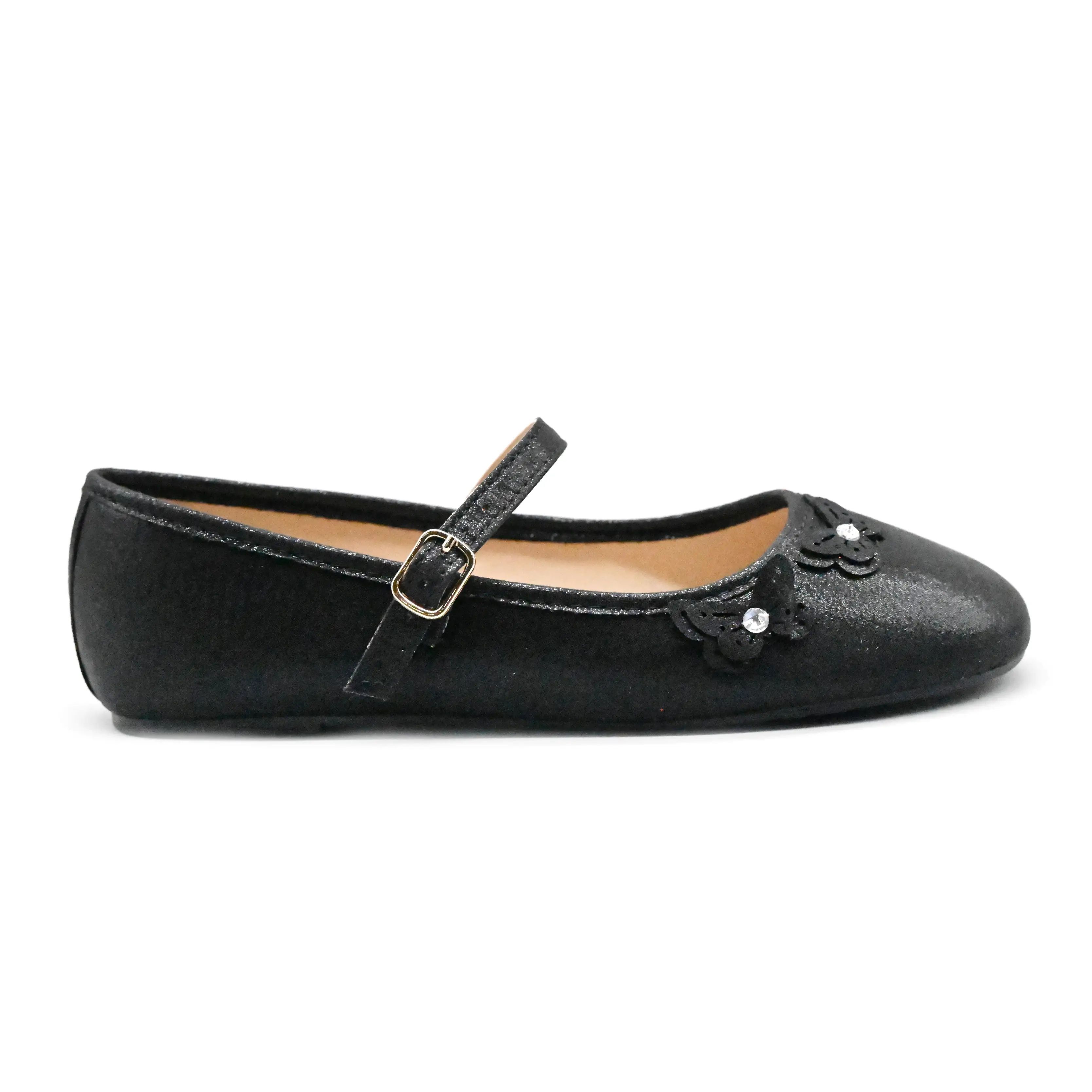 UMOJA Buggies Kendal Kids Shoes by Umoja – Gold & Black Glitter Mary Janes with rhinestone butterfly/floral detail & adjustable buckle. Elegant, comfy & stylish for parties & special occasions.