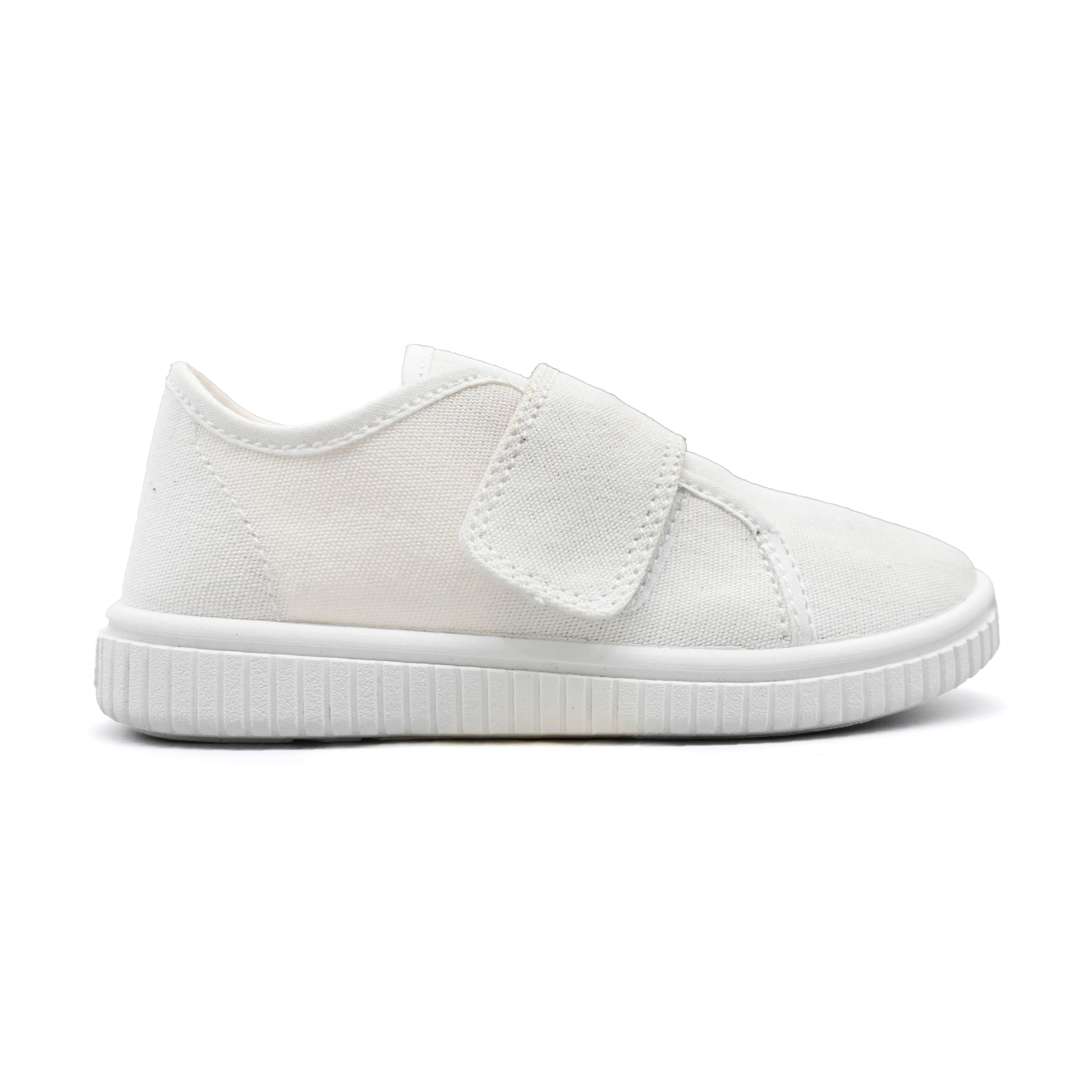 UMOJA Buggies Koby Kids Shoes by Umoja – White & Black Canvas Velcro Sneakers | Comfortable, Durable & Stylish Everyday Footwear for Playground, Casual Outings & Park Adventures.