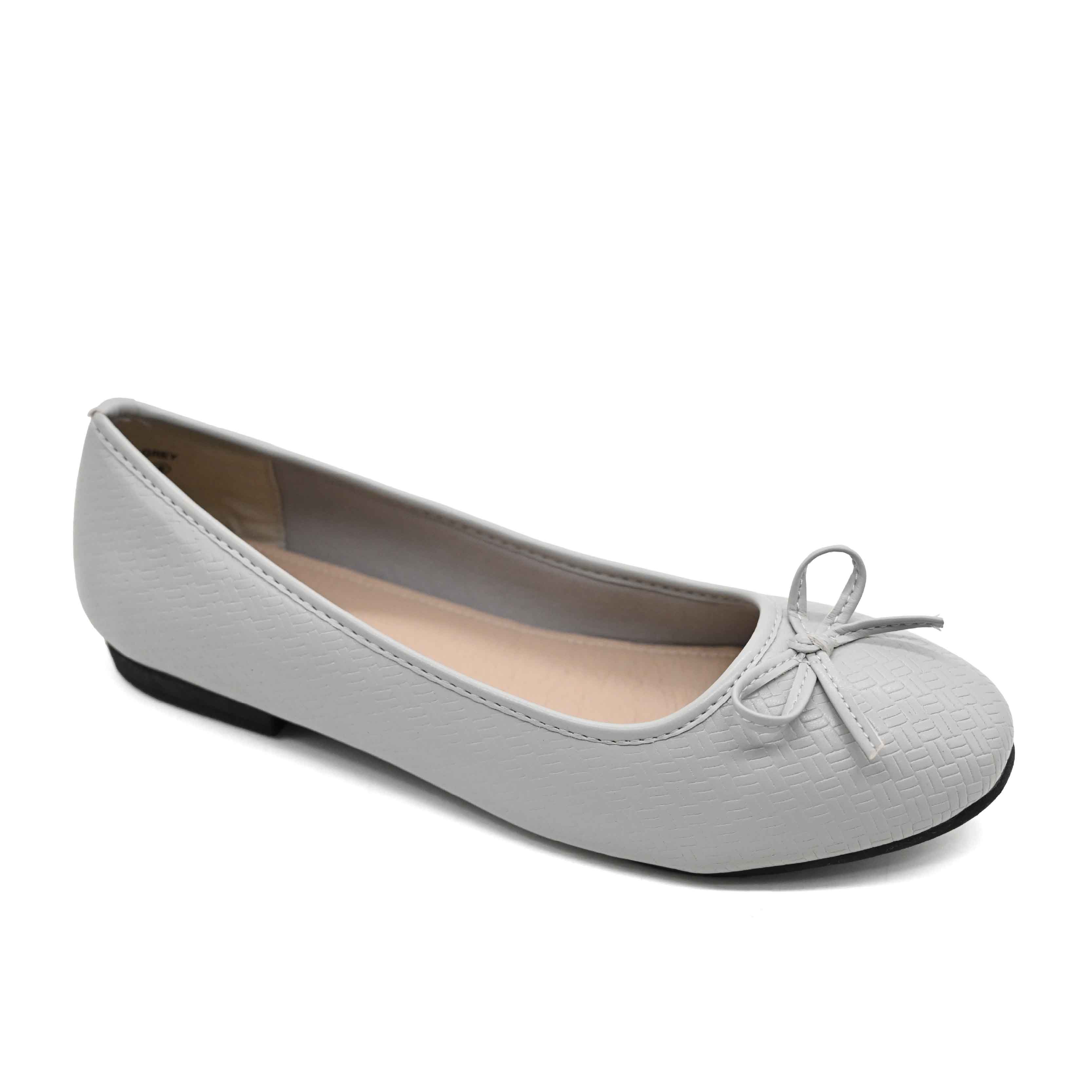 UMOJA Moxxa Opal Flats by Umoja – Women’s Woven PU Slip-On Flats with Cushioned PU+EVA Insole & Rubberised PVC Outsole for Effortless Everyday Elegance  Ladies Shoes