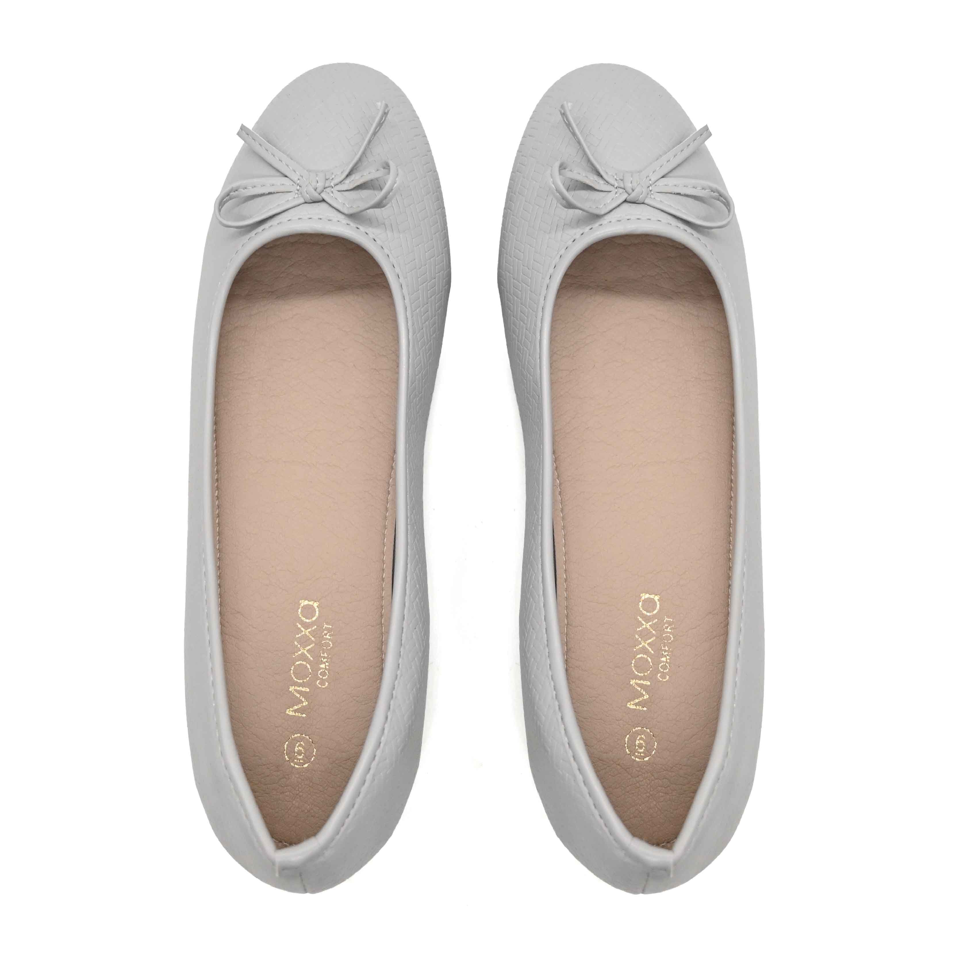 UMOJA Moxxa Opal Flats by Umoja – Women’s Woven PU Slip-On Flats with Cushioned PU+EVA Insole & Rubberised PVC Outsole for Effortless Everyday Elegance  Ladies Shoes