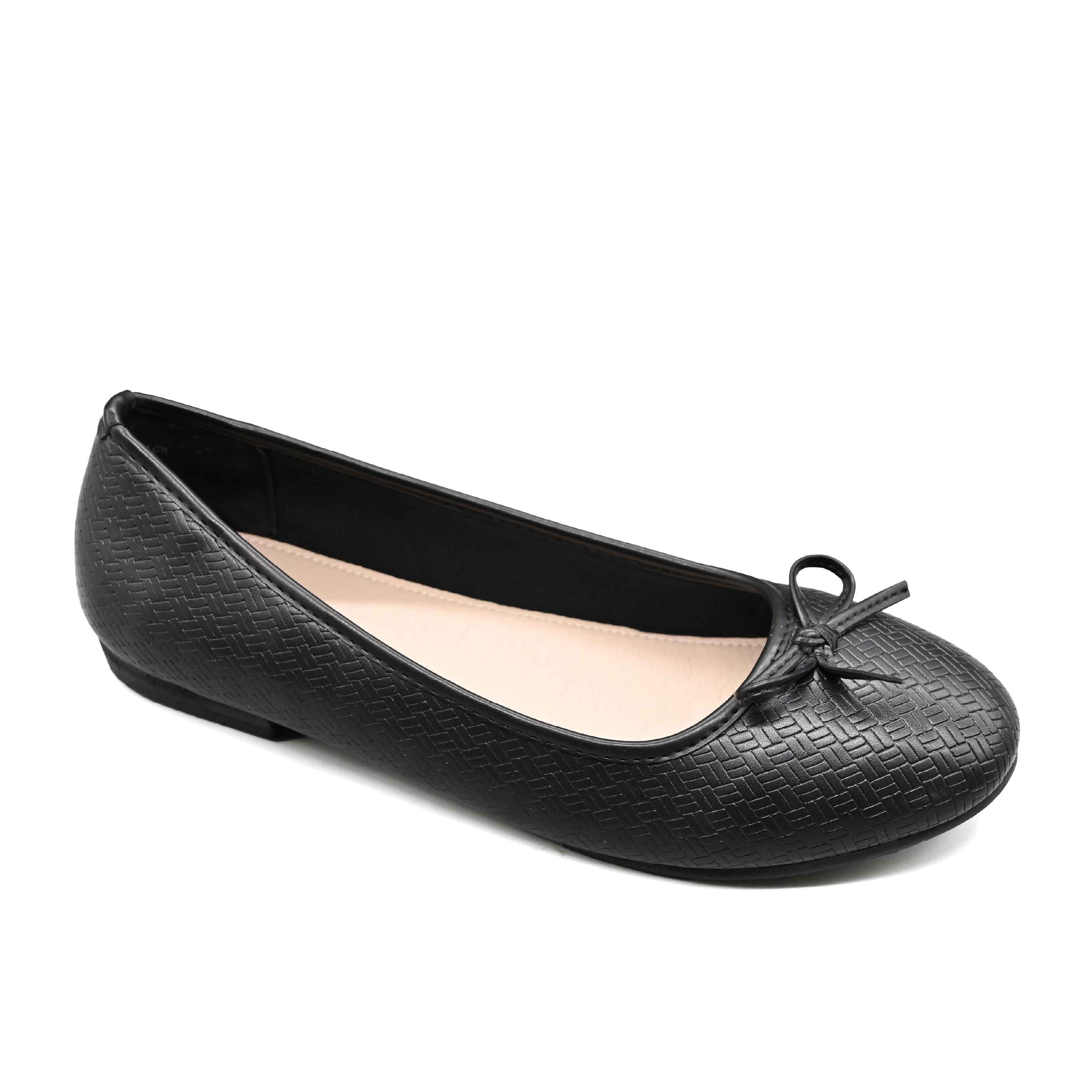 UMOJA Moxxa Opal Flats by Umoja – Women’s Woven PU Slip-On Flats with Cushioned PU+EVA Insole & Rubberised PVC Outsole for Effortless Everyday Elegance  Ladies Shoes