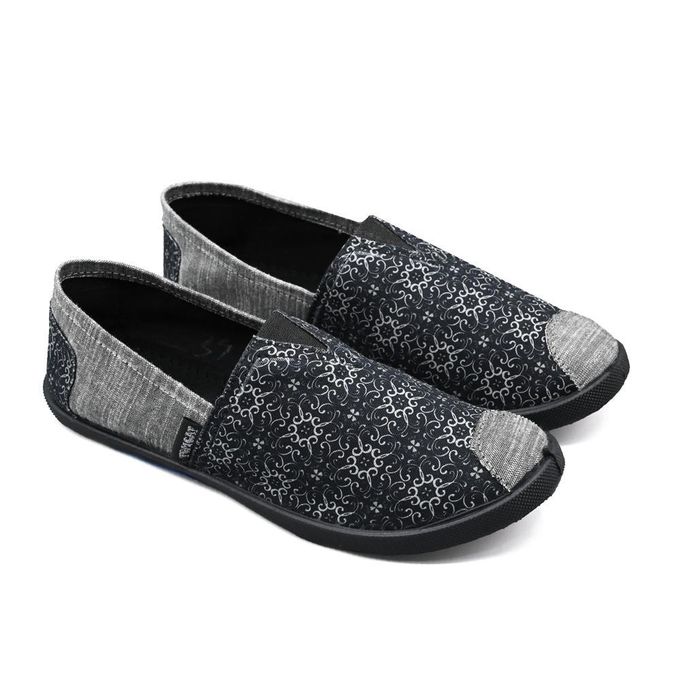UMOJA Emmy Chapisha Canvas Shoes – Ava | Black & Silver Floral Slip-On Canvas Shoes for Casual Outings, Everyday Wear & Comfortable City Strolls ladies shoes,womens shoes, women shoes
