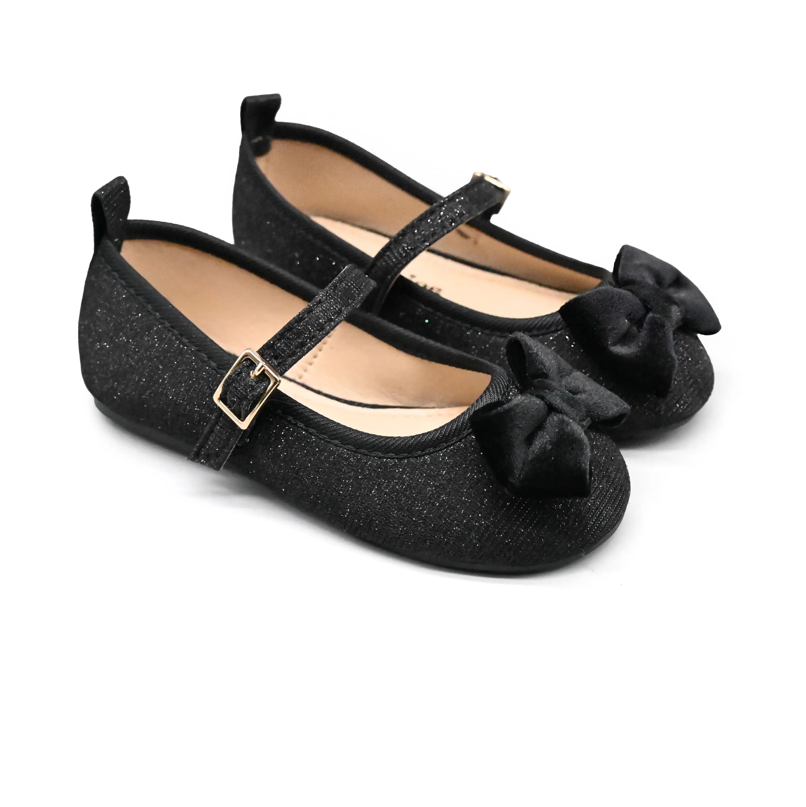 UMOJA Buggies Kyle by Umoja – Girls’ PU Glitter Ballet Flats with PU Comfort Insole, PU Lining & TPR Outsole Kids Shoes