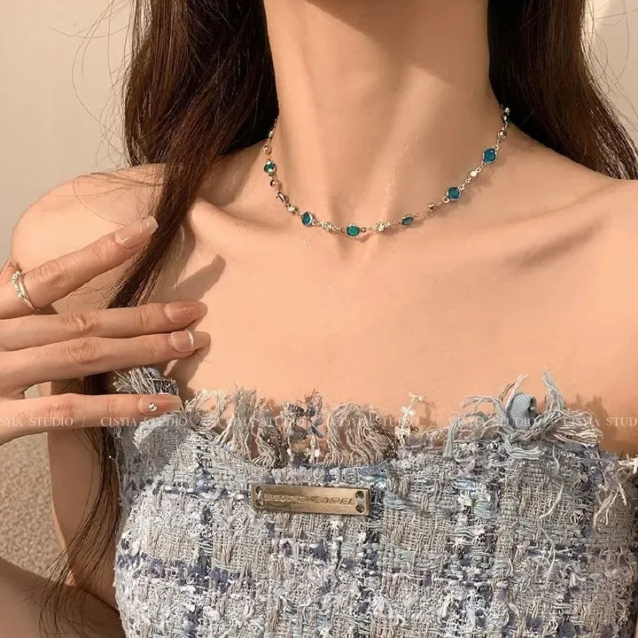 Romantic Blue Crystal Butterfly Necklace for Women Girls Simple Shiny Zircon Bilayer Choker Clavicle Chain New Fine Jewelry Gift