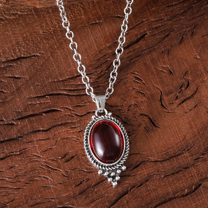 Vintage Exquisite Embossed Ruby Oval Alloy Pendant Fashion Earrings Jewelry Set