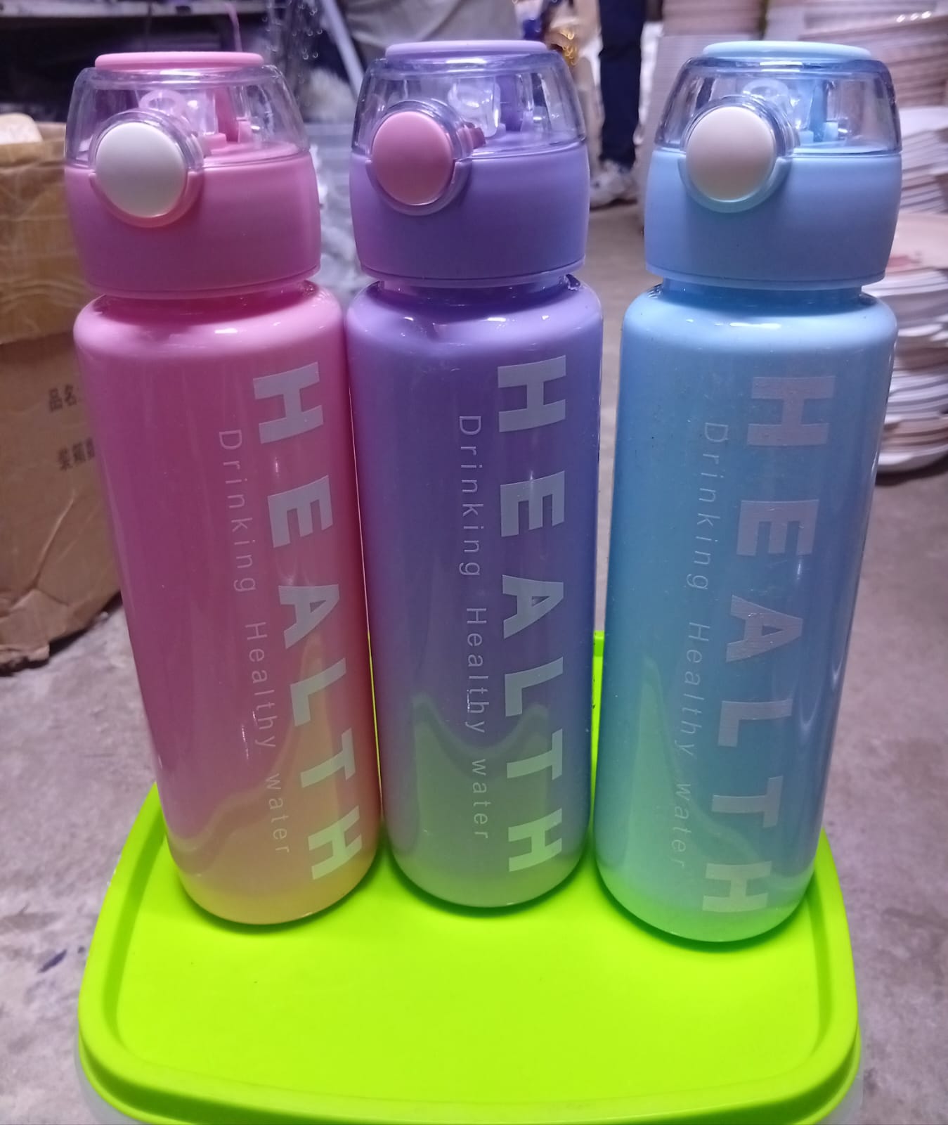 HEALTH WATER BOTTLE - The leak-proof cap and durable body make it perfect for carrying in your school bag, gym kit,