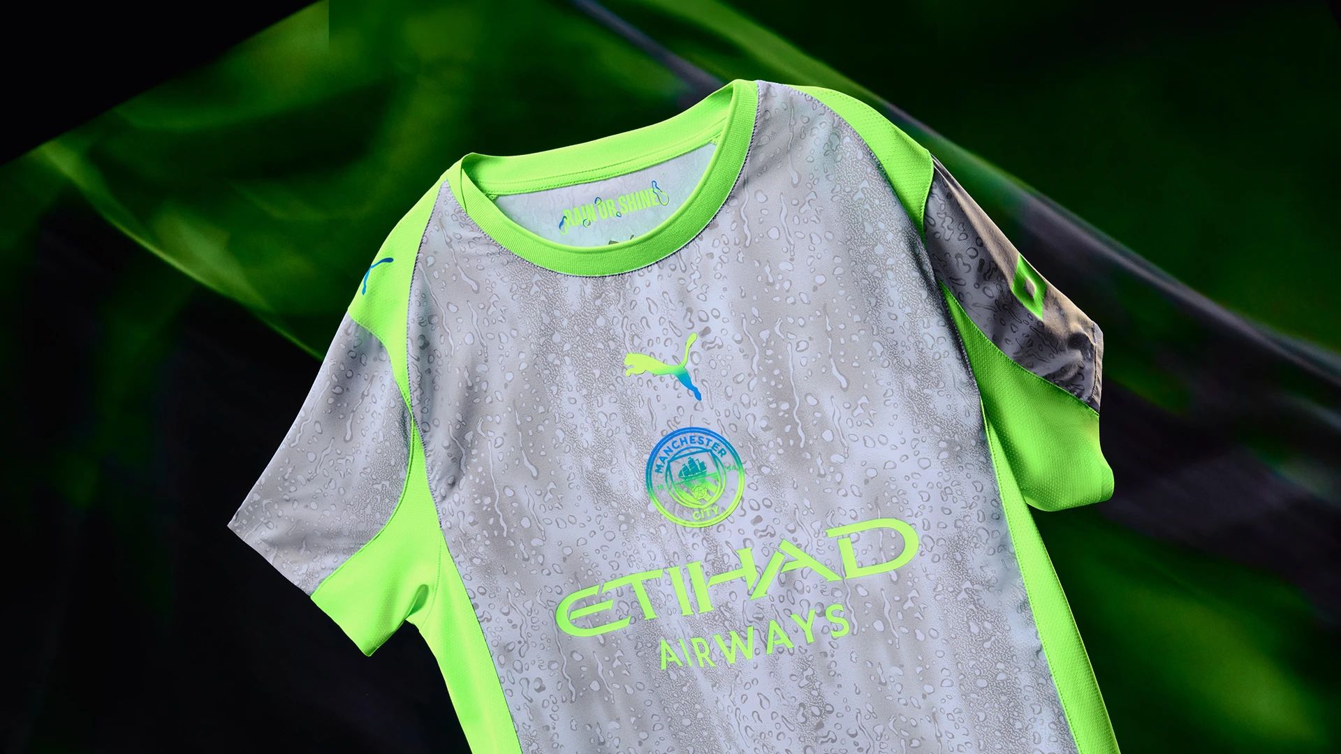 Man City Grey Neon Training Jersey – High-Visibility, Breathable, Athletic Kit Built for Speed, Comfort & Daily Performance