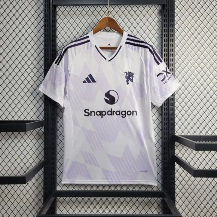 Man Utd 2025/2026 White Third Kit – High-Quality Quick-Dry Soccer Jersey with Modern Clean Design