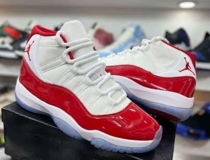 💥💥Air Jordan 11 varsity red  “cherry” Men's Shoes Sneakers Quality 👌💖