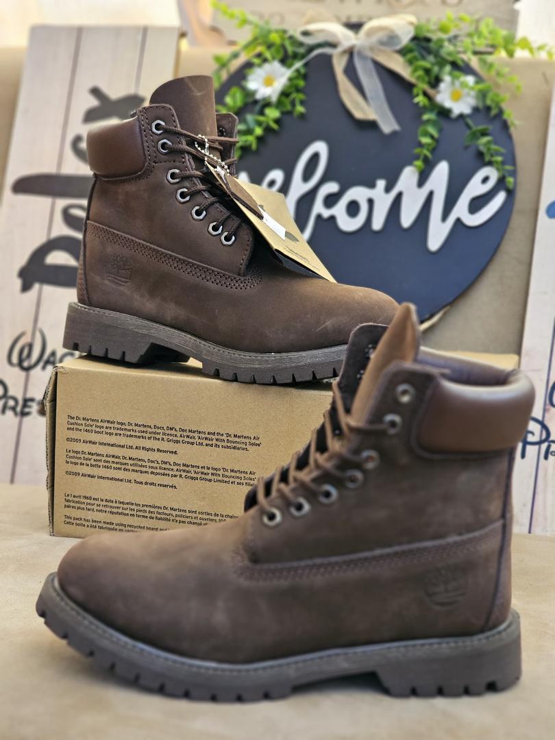 Pure Leather Timberland Mens 6 inch" Premium Boot Dark Chocolate (Best Shop for Quality Sneakers, Boots, Oxfords and Shoes Accessories)