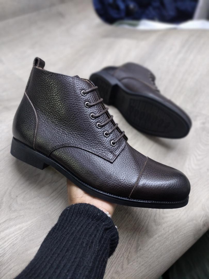 Clarks Men's Classic Brown Textured Leather Ankle Boots | Official Shoes (Best Shop for Quality Shoes, Sneakers, Casuals, Boots, Oxfords, Officials and Shoe Accessories)