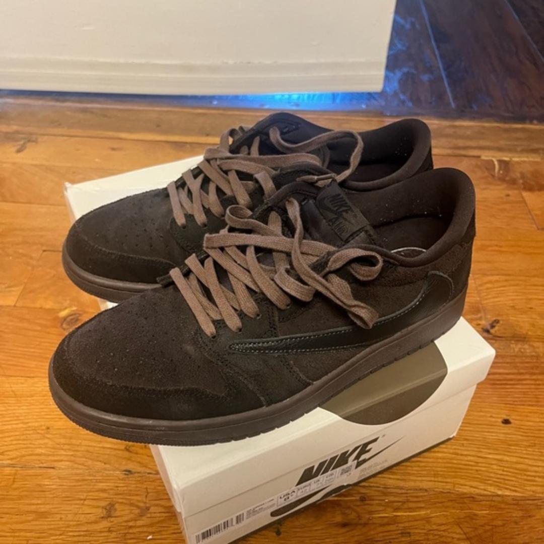 Quality Air Jordan Retro 1 Low OG SP Travis Scott Velvet Brown  Sneakers (Best Shop for Quality Shoes, Sneakers, Casuals, Boots, Oxfords, Officials and Shoe Accessories)