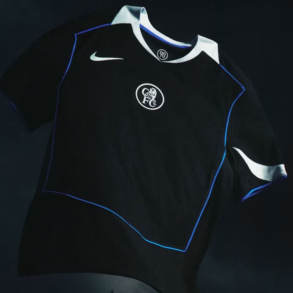 Chelsea FC 2025/26 Black Jersey – Premium Football Shirt for Men & Women | Breathable Sportswear Fan Edition