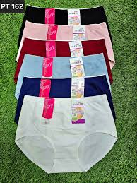3PCS Women’s High-Waist Cotton Panties – Soft Breathable Seamless Briefs for Everyday Comfort (Assorted Colors)