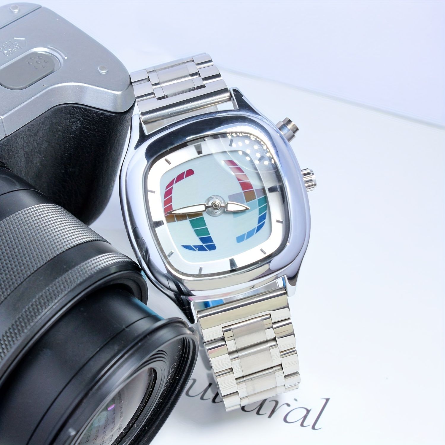 A Unique Alien-shaped Dual-display Quartz Watch, A Men's Trendy And Stylish Golden Watch, Stainless Steel Butterfly Case Square Men's Watch