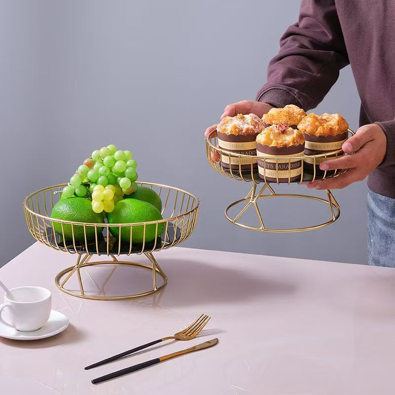 Gold Metal Fruit Tray for Living Room Table – Creative Snack Organizer Plate for Cake, Dessert & Fruits, Stylish Tabletop Storage for Home, Parties and Daily Use