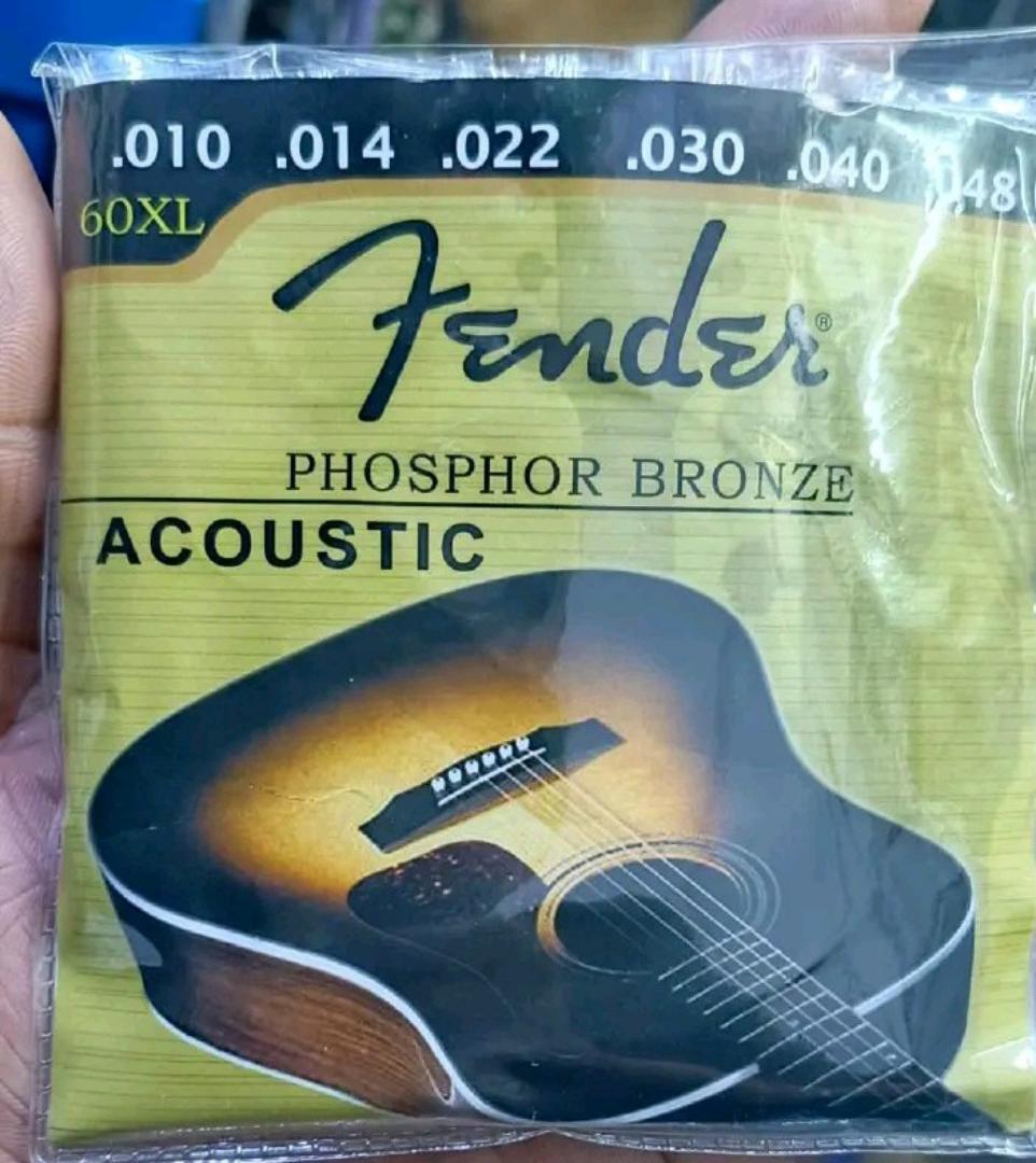 Acoustic guitar strings: set of 6 fits all guitar sizes including acoustic and semi-acoustic guitars