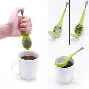 LONG-HANDLED TEA FILTERS PLASTIC TEA INFUSER FIME MESH WITH BUILT-IN PLUNGER REUSABLE TWO SIDES STRAINERS FOR LOOSE TEA/COFFEE/TEA BAG/HERBAL/SPICE PORTABLE TEAWARE ACCESSORIES, GREEN