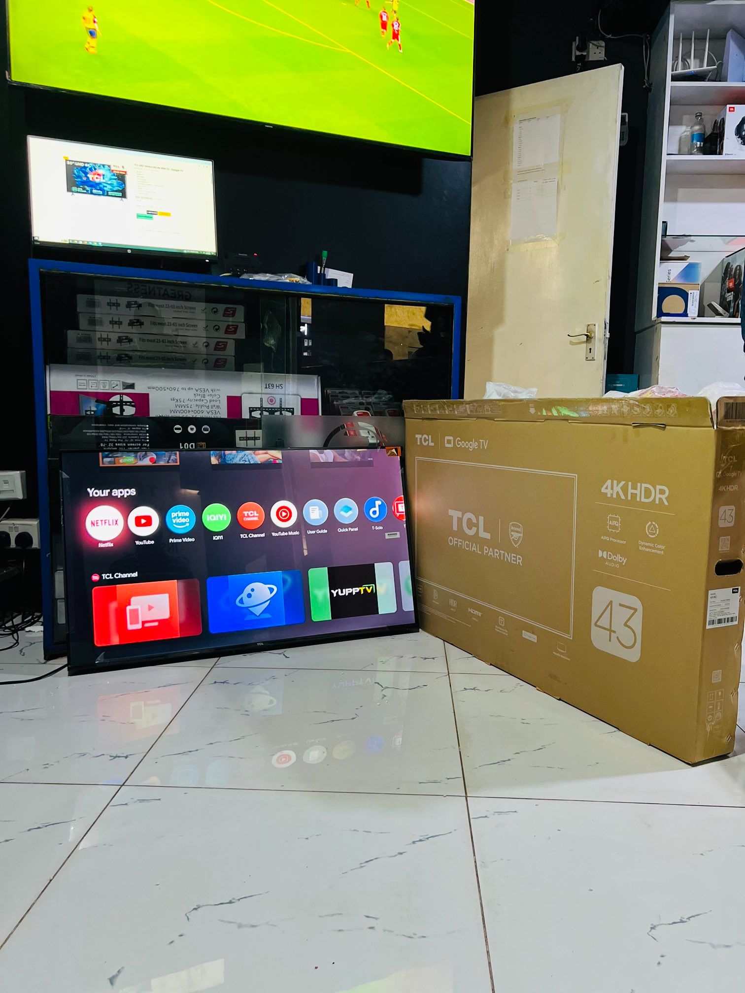 TCL 43 Inches  4K UHD V6C model, HDR Smart Google TV Ultra HD Direct LED, Netflix, YouTube, Dolby Audio,sleek bezel-less  design With Free Gift of Wall Mount and TV GUARD